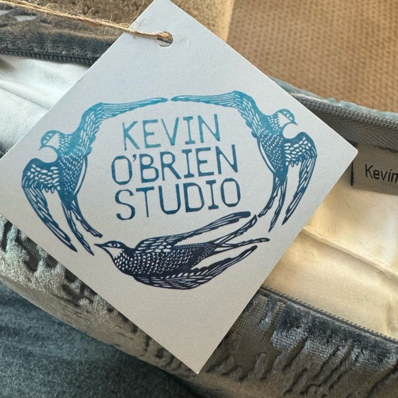 2 mini lumbar pillows NWTS - Picture 5 of 6